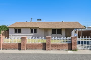 112 W Gary Way Phoenix, AZ 85041